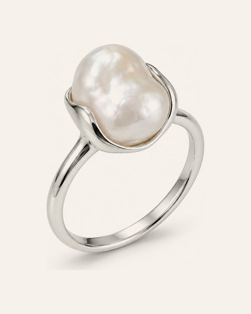 Bague AORA en argent 925 sertie d'une perle baroque blanche